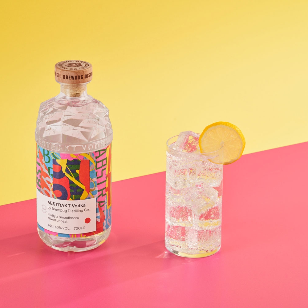 Abstrakt - V&T Cocktail Photo